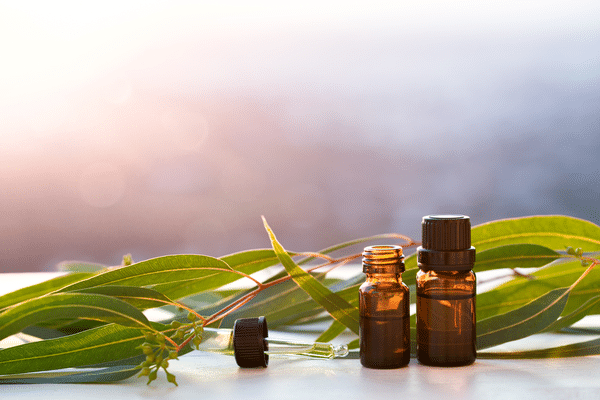 How to Make Your Own Signature Perfume With Essential Oils