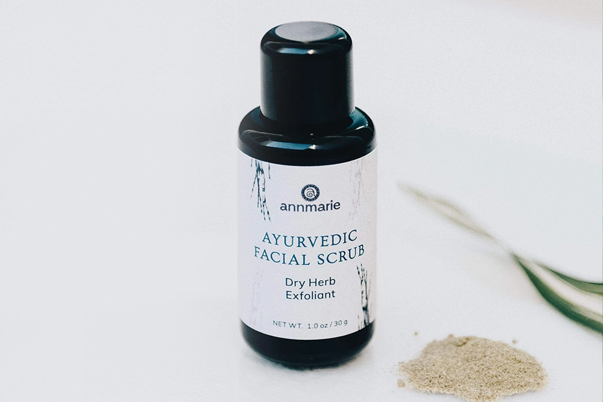 A Spotlight on Exfoliation: How to Use the Ayurvedic Facial Scrub