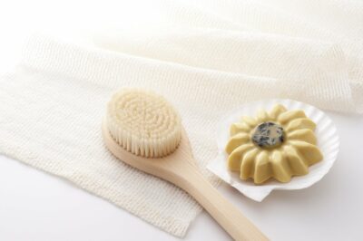 Why I Started Dry Brushing My Face (And Why You Should Too)