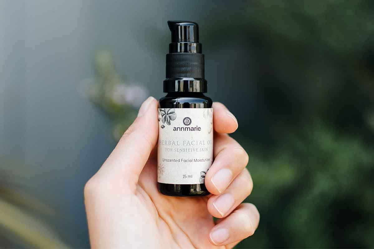 herbal facial oil for sensitive skin